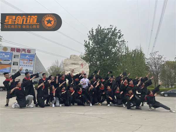 健身教练哪种证书好?高含金量证书哪里考? 健身教练哪种证书好?高含金量证书哪里考?
